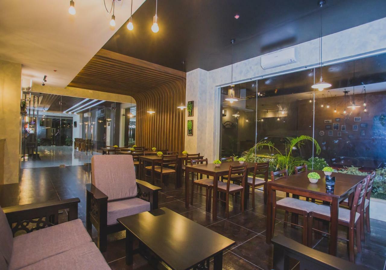 Hotel Costa Brava 独鲁万 外观 照片